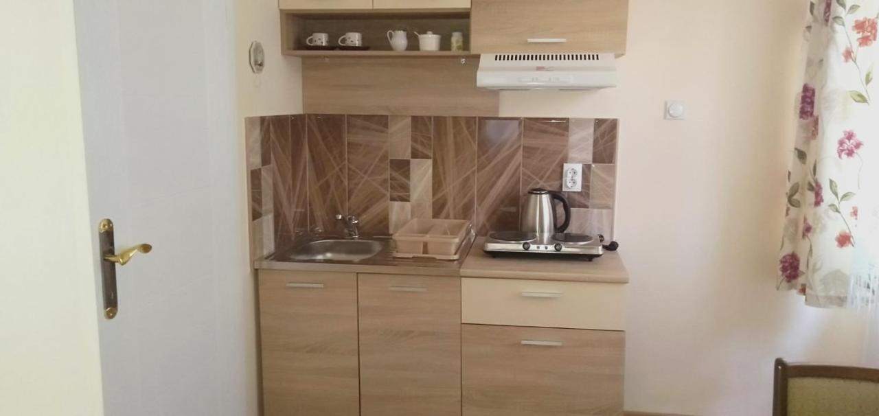 Sandrea Studio Apartment Subotica Exterior photo