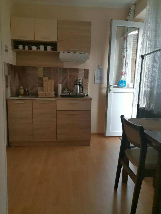 Sandrea Studio Apartment Subotica Exterior photo
